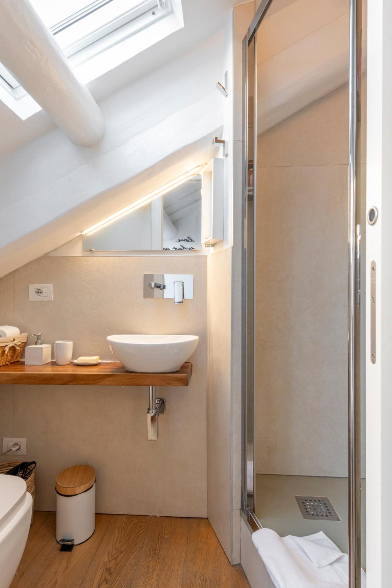 Bright Mini Studio In The Heart Of Milano Exterior foto